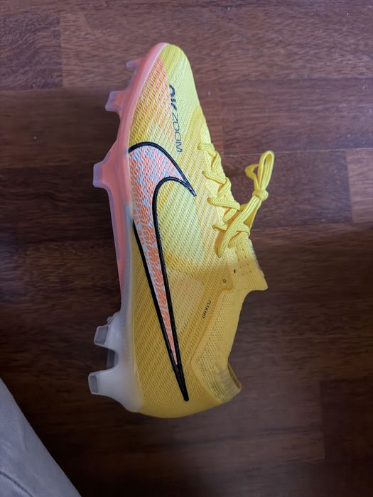 Бутсы nike mercurial