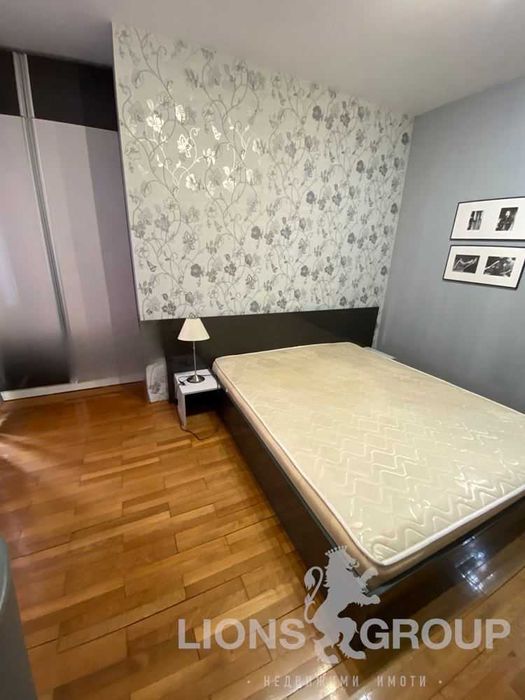 Дава се под наем Двустаен апартамент в Варна, Базар Левски - 80 кв.м за 586.5 € - Снимка #4