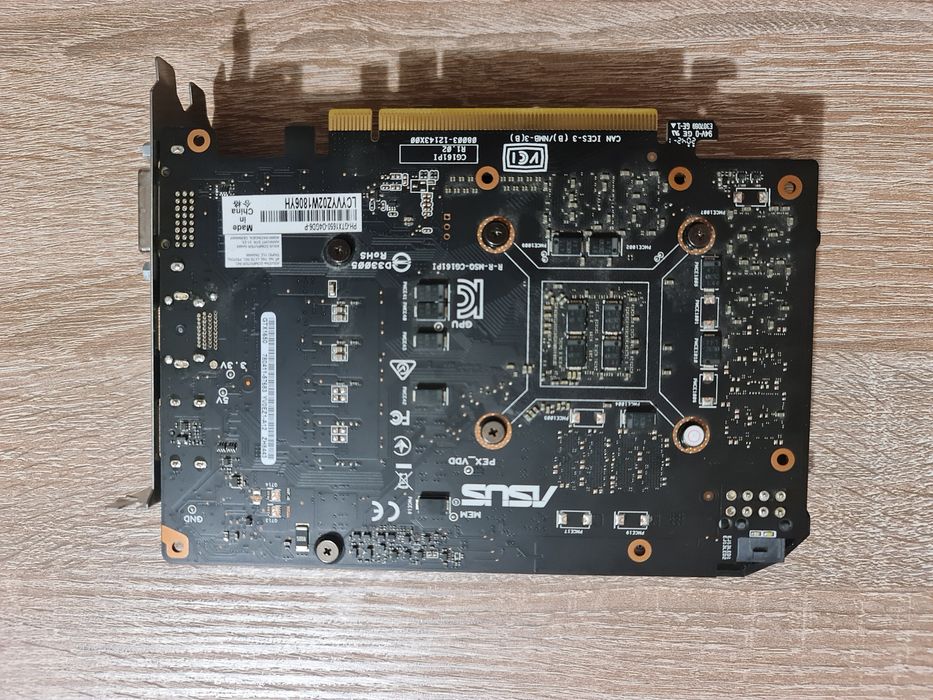 Placa video ASUS GeForce GTX 1650 4GB-vandut