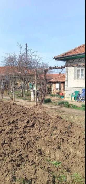 Къща в село Янтра