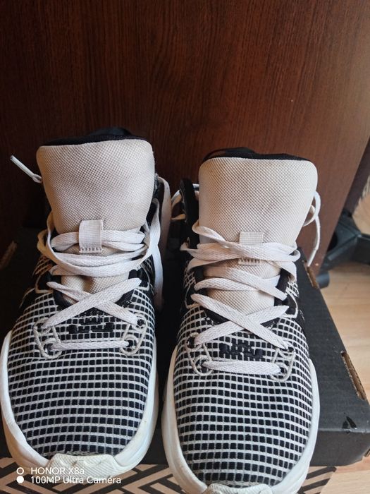 Nike lebron 17 gri conditie buna