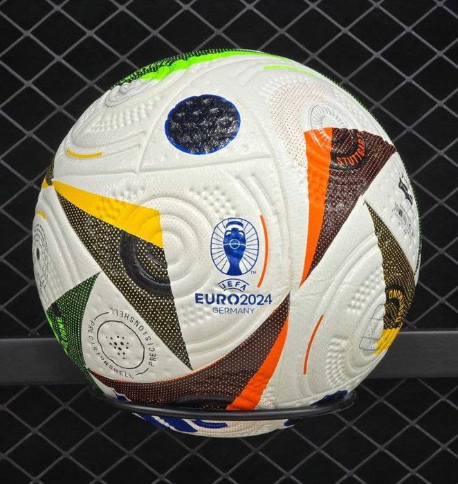 Футбольные мячи отличное. Top. Sifatli Futbol to'plari. Dastavka bor