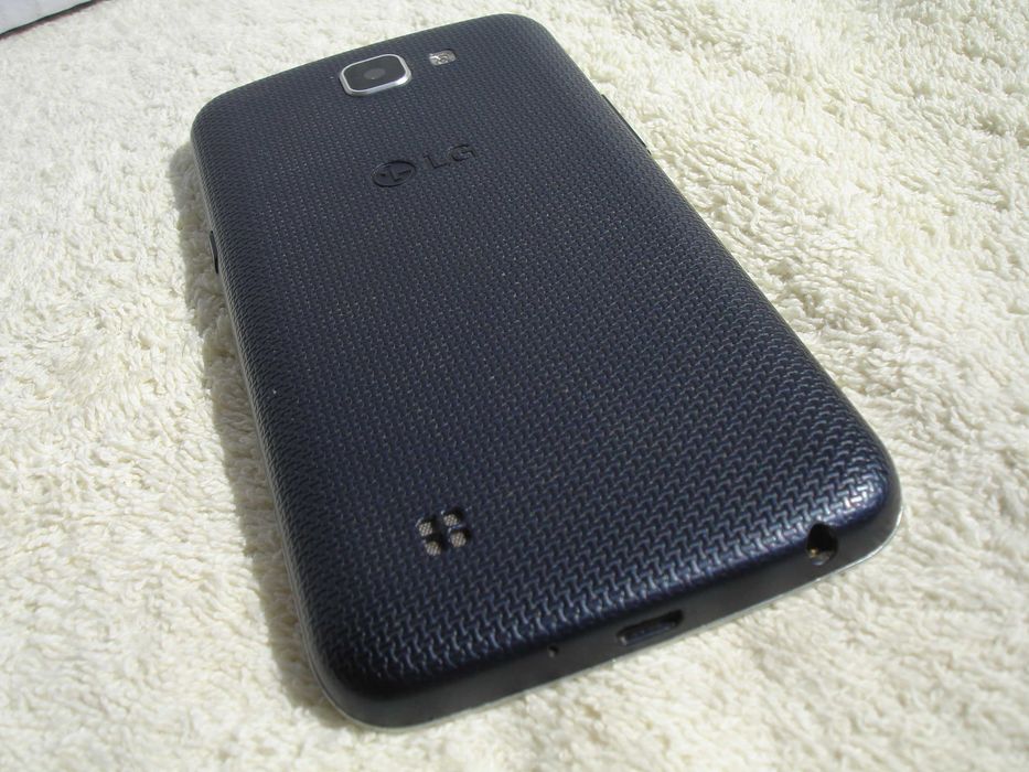 LG K4 (версия K120E) – компактен смартфон, телефон