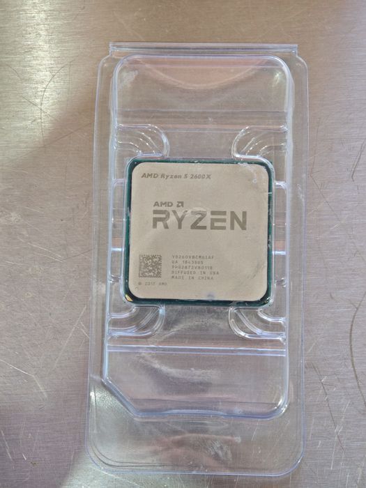 AMD Ryzen 5 2600X процесор без кутия