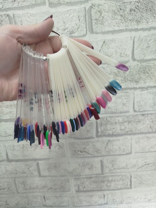 Нужны модели на ногти