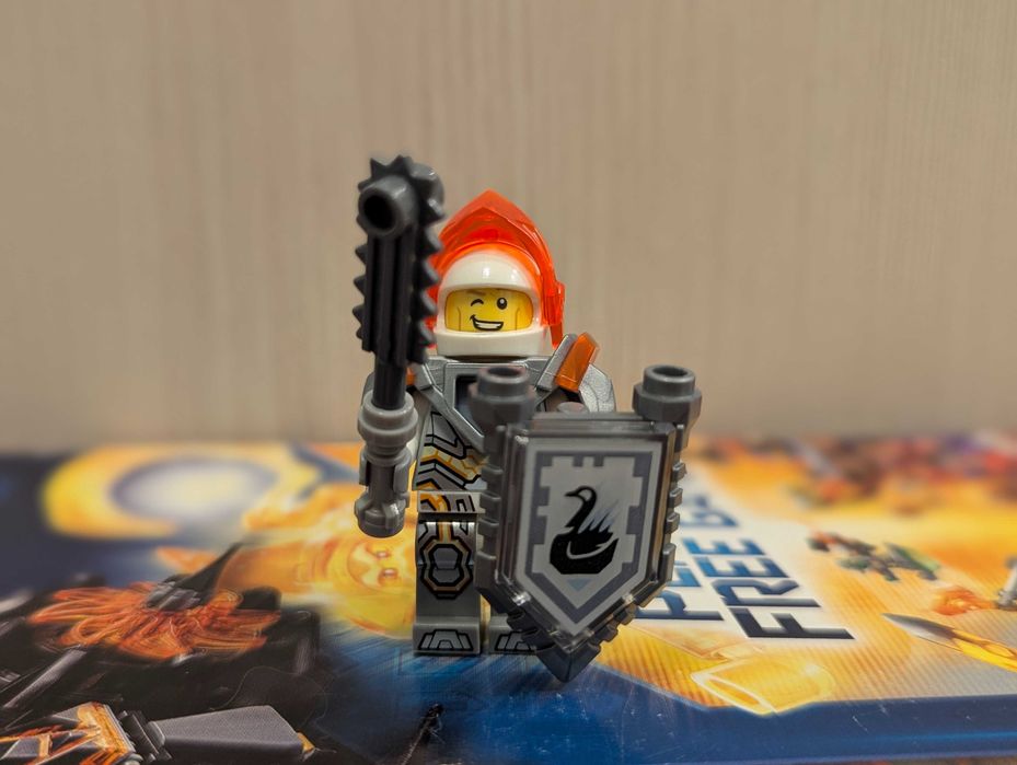 Lego Nexo knights & Chima минифигурки