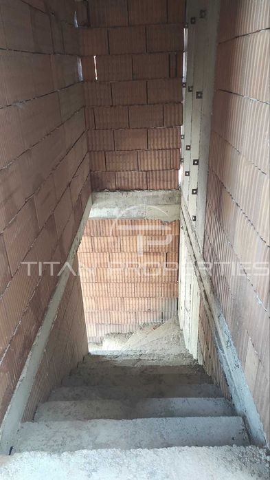 Продава се Многостаен апартамент в Пловдив, Кючук Париж - 158 кв.м за 1425 €/кв.м - Снимка #5