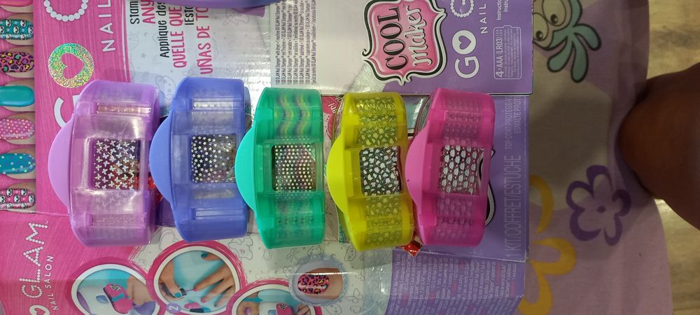 Комплект за маникюр за деца Go Glam