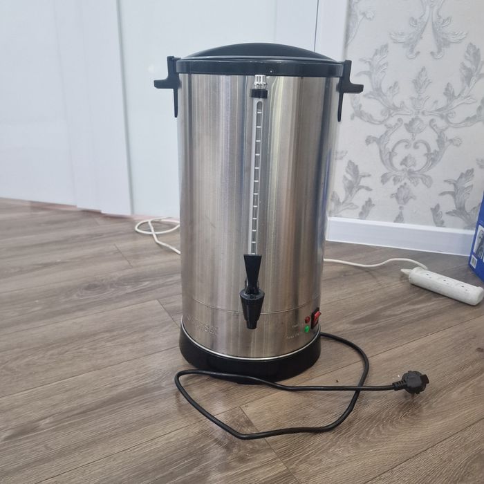 Продам термопот на 20 л