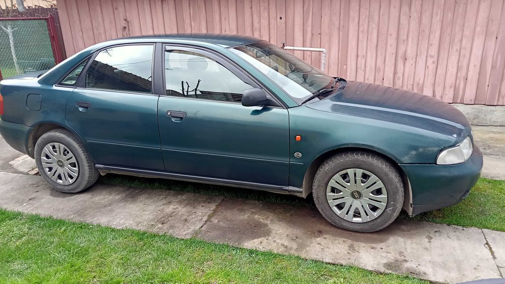 Geam, grilaj,pompa de benzina,arc, capota- AUDI A4B5