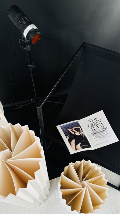 Свадебный декор, колонны из плотного картона