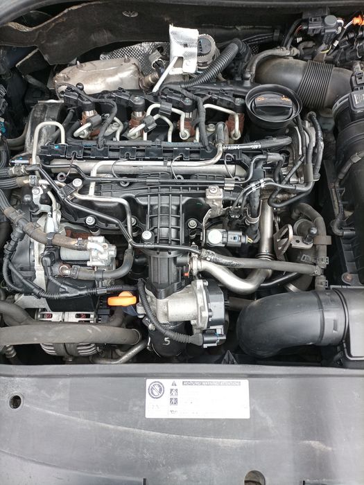 Vând golf 6 an.2011, motor 1.6TDI,euro5
