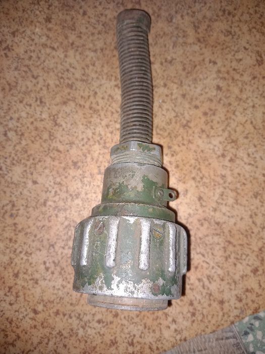 Стара букса 12 пинова