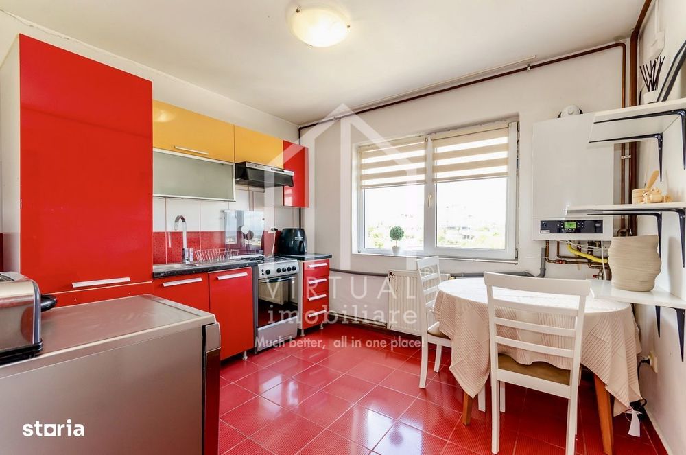 Apartament cu 3 camere + balcon, mobilat - Broscarie