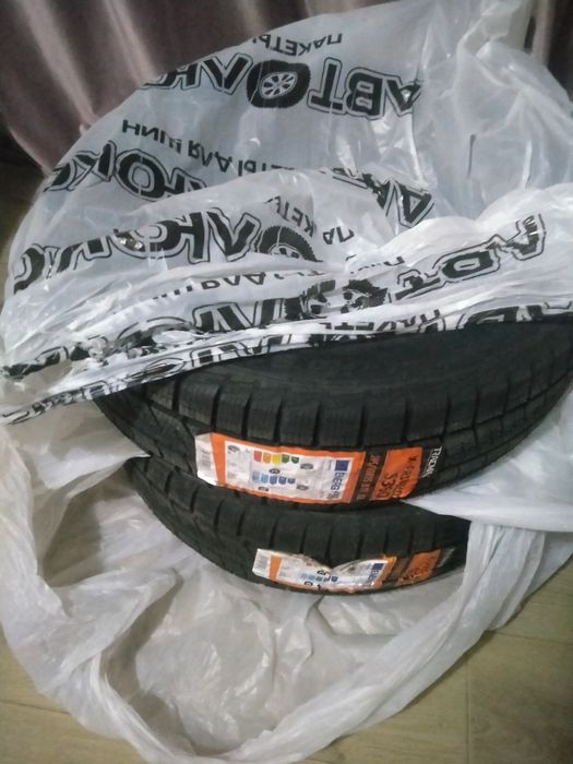 Зимняя резина лепучька