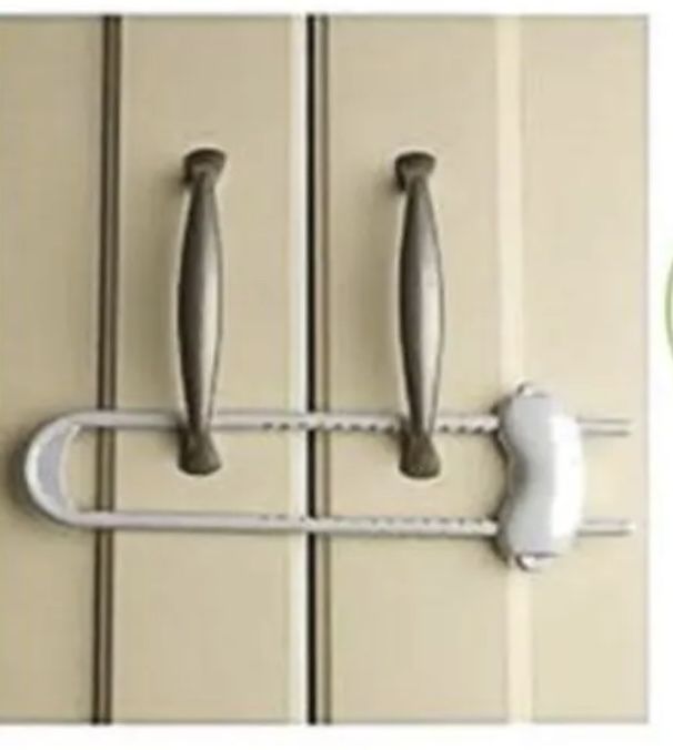 Blocatoare usi protectie copii