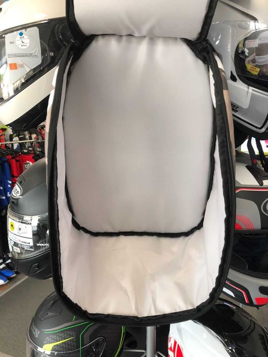 РАЗПРОДЖБА Мото Раница за каска за мотор LS 2 HELMETS 29.5 L,NEW