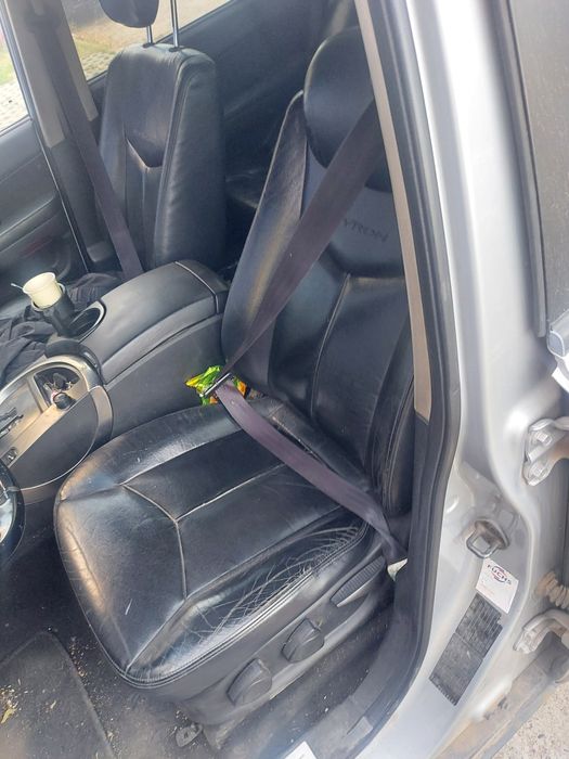 Ssang Young Kuron 2.7 XDI на части !!!