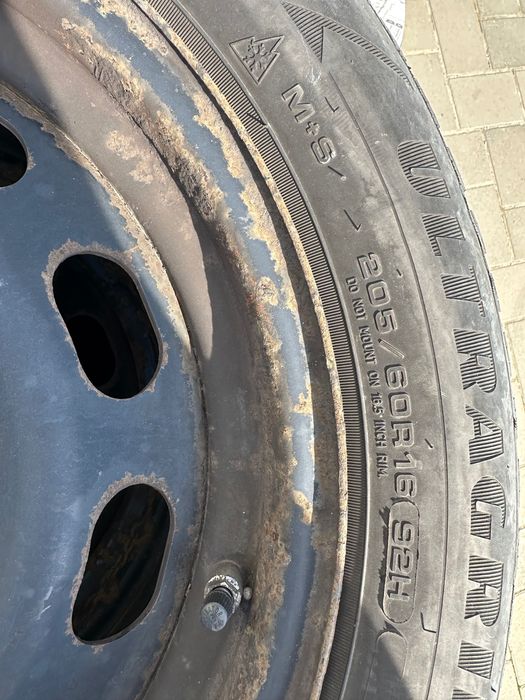 Cauciucuri cu jantă all season - goodyear 205/60R16