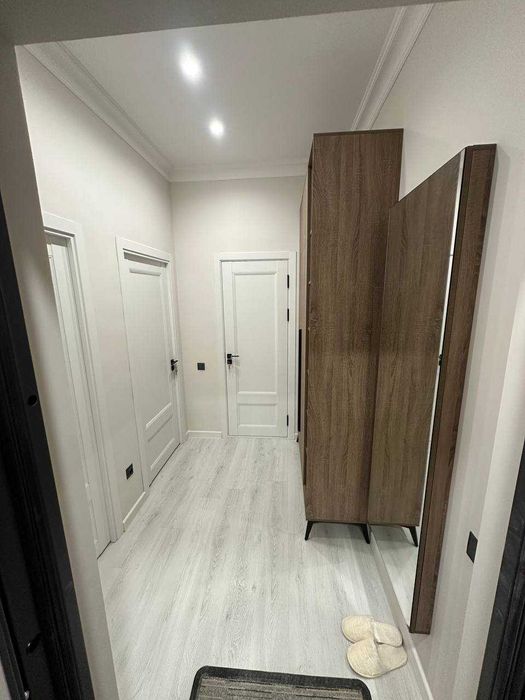 Сдам евро квартиру на Новомосковская дархан