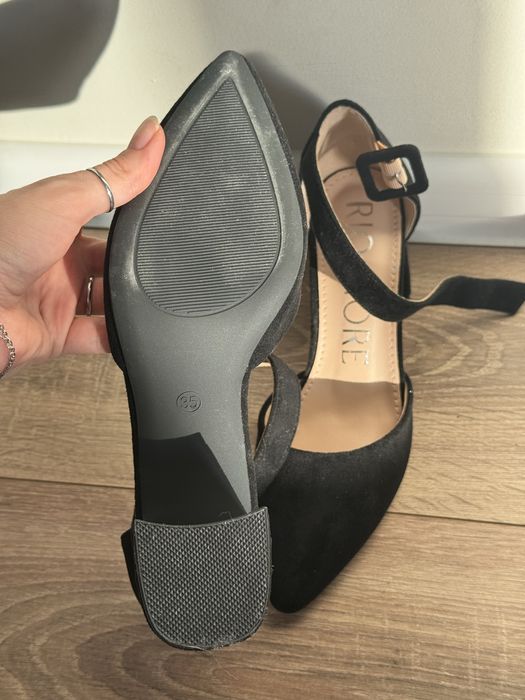 Туфли на каблуке 35 размер