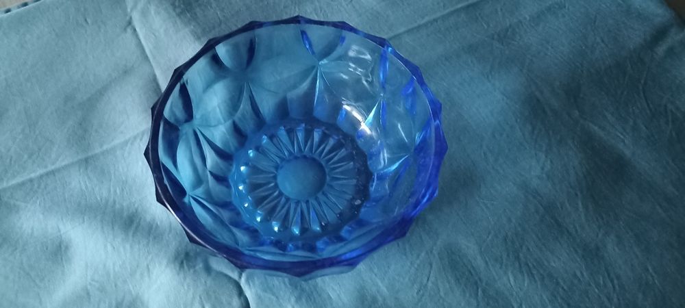 Вазочки хрустальные  б/у