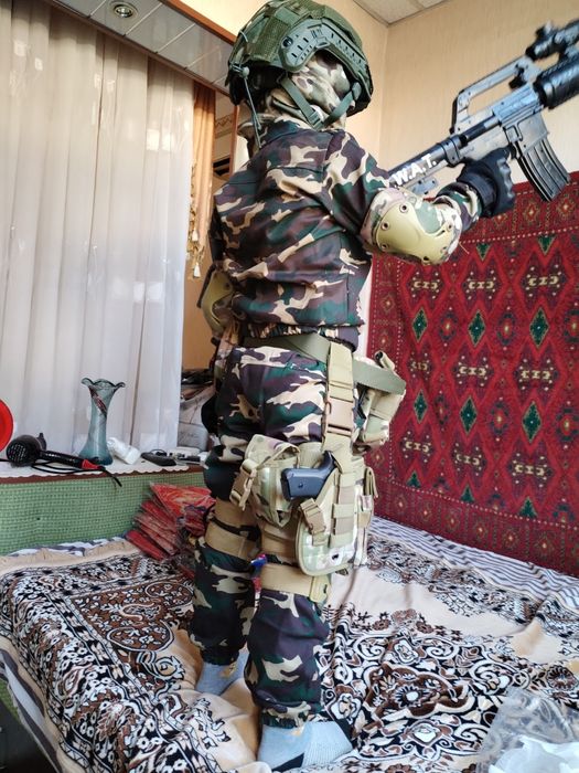 Форма военная детская. Также есть аксессуары