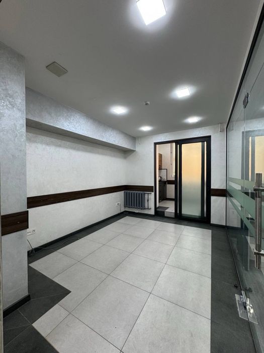 Ц-4 | Алайский - Продается нежилое помещение/Евро офис с мебелью 118м2