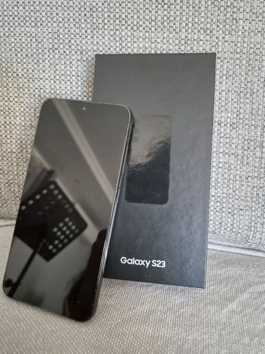 Samsung s 23   .