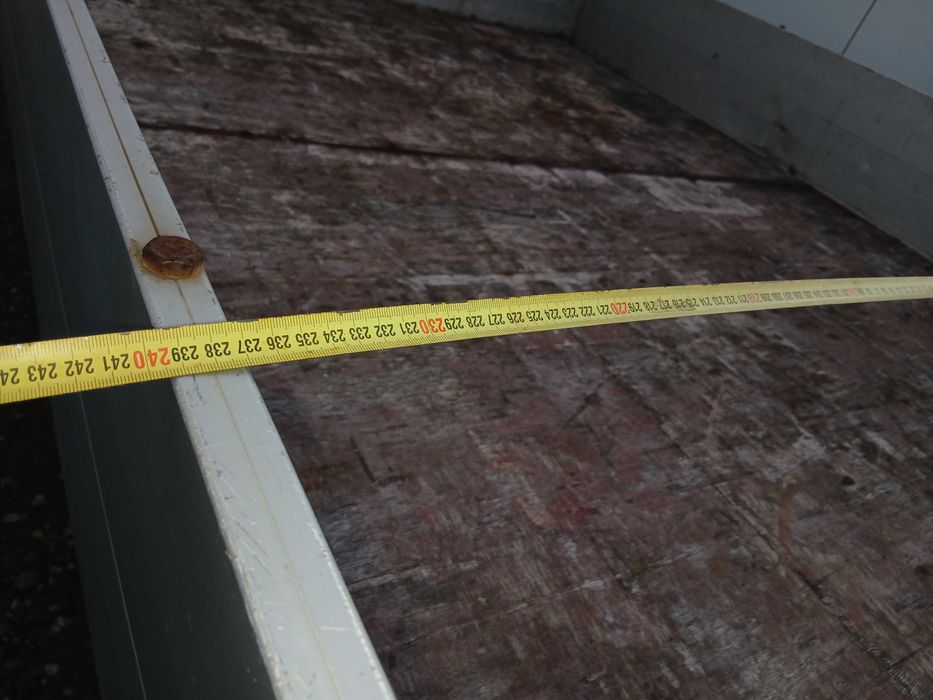 Продавам микробуси