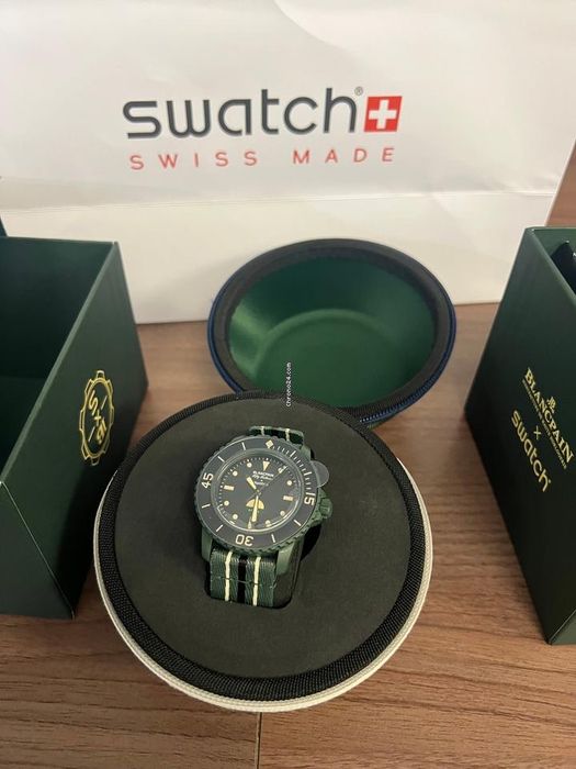 Часовник Blanpain Swatch Green Abyss Fifty Fathoms