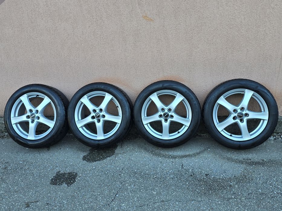 Vând set anvelope cu jante Tigar 225/50 R17