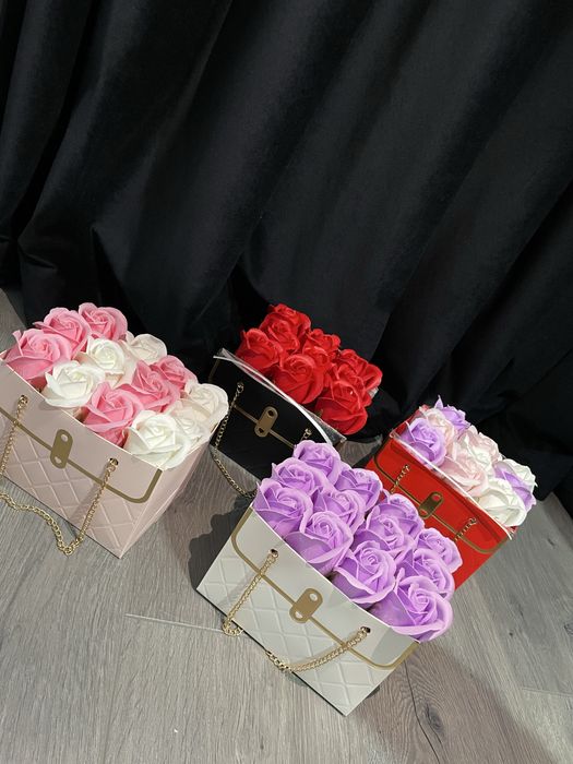 Gentute cadou trandafiri sapun