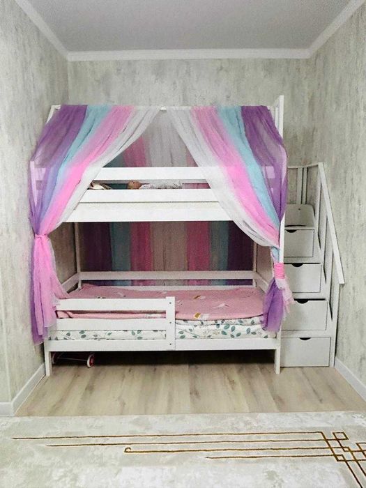 продается двухъярусная кровать