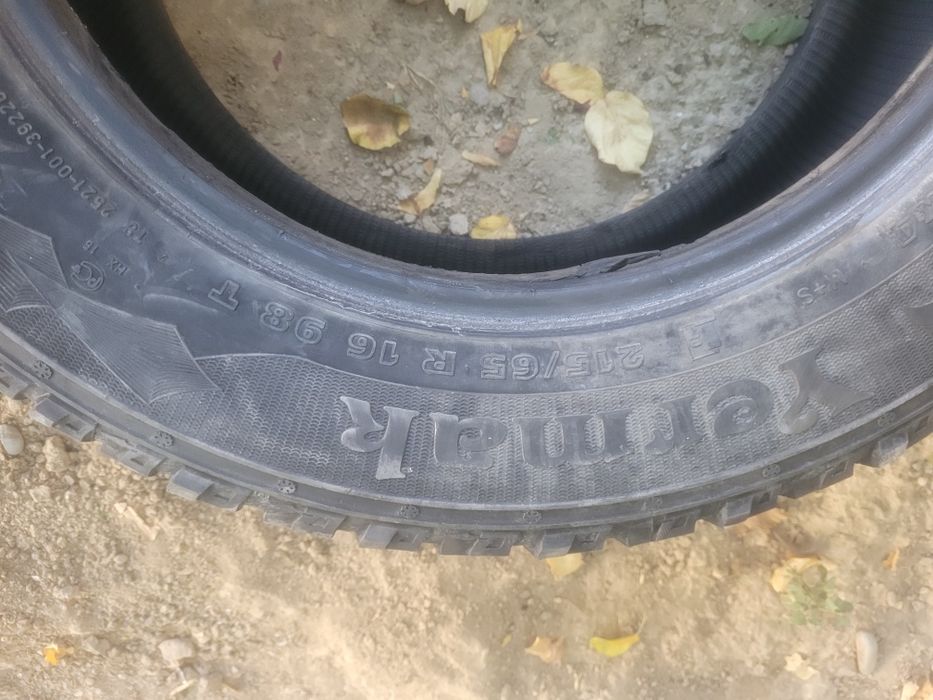 Шины в норм сост 215.65.р16