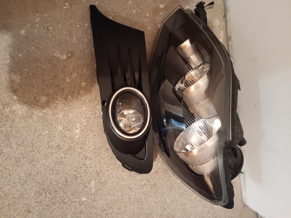 Far golf 6plus și far ceata