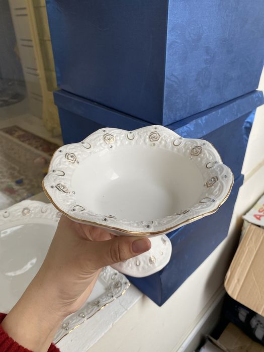 •	Продам посуду по приемлемой цене