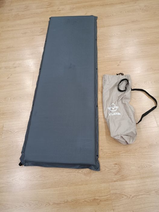 Самонадувнои матрас.