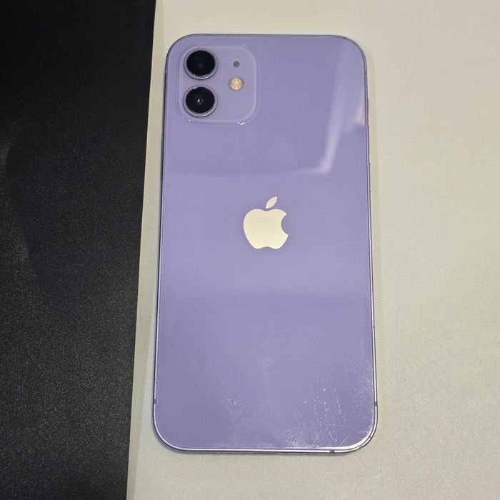 HOPE AMANET P8 Iphone 12 128 Gb 81 Baterie