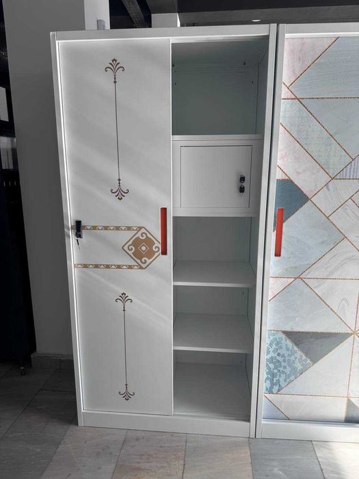 Шкаф /Naqshli kiyim javoni/ Shkaf temir / Гардероб/Xodimlar shkafi