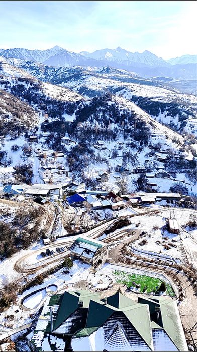 Коттедж дом в аренду в горах Алматы