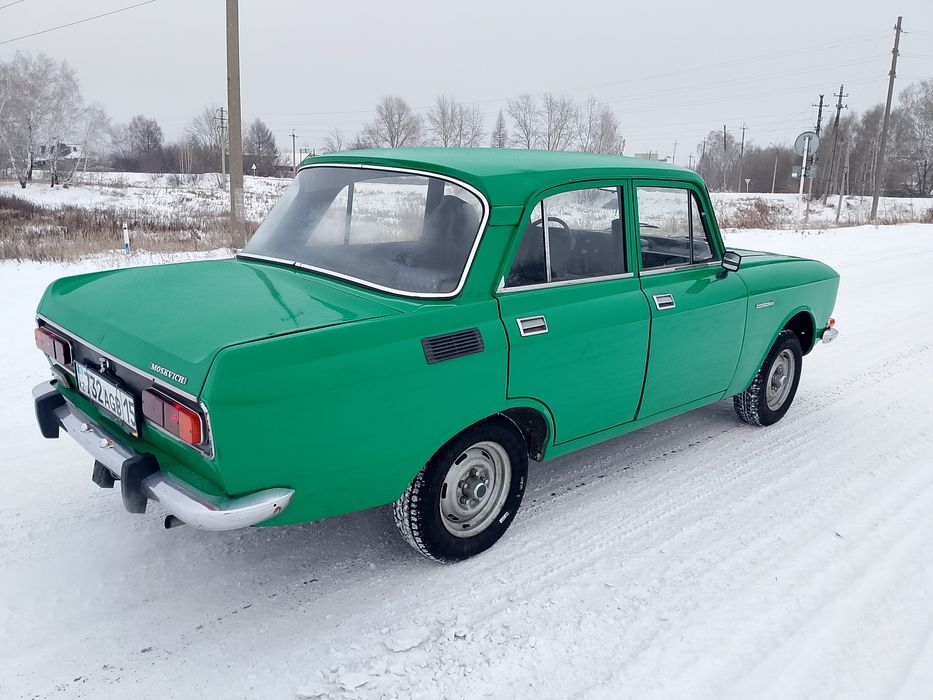 Продам москвич...