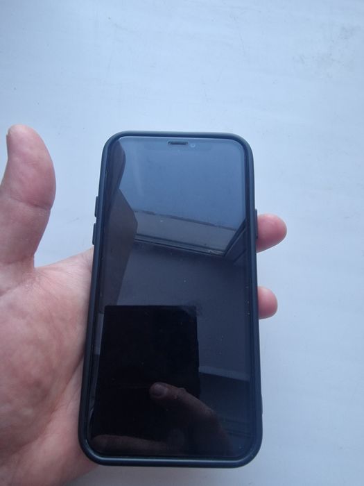Iphone 11 pro в отличном состоянии