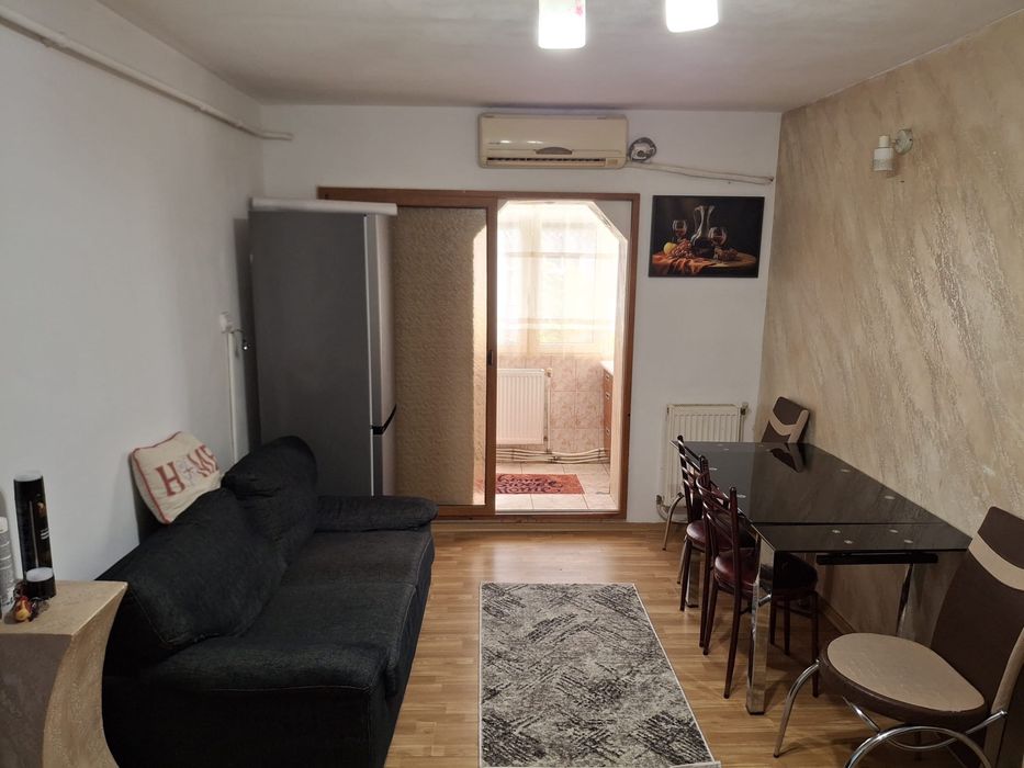 Apartament 2 camere - zona Gura Leului
