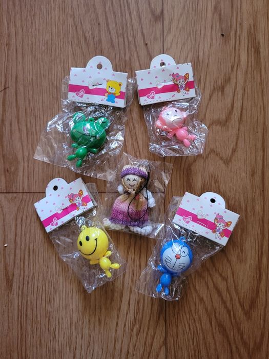 Брелоки 5шт (новые!)