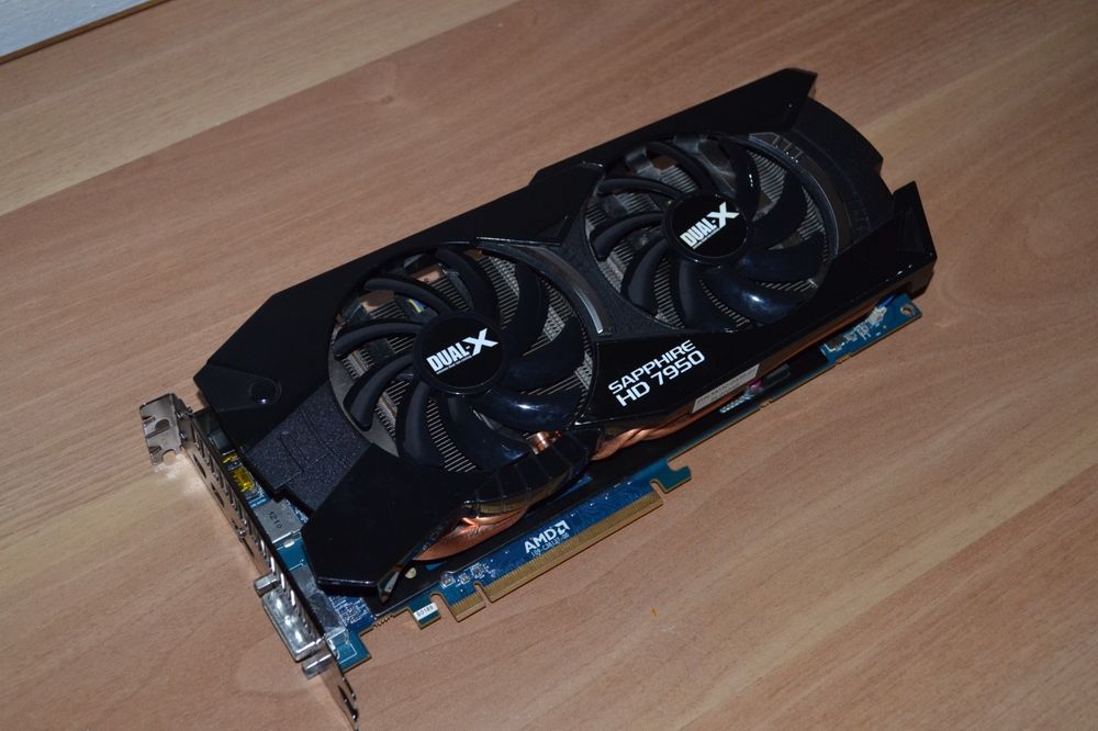 Placă video AMD Sapphire HD 7950