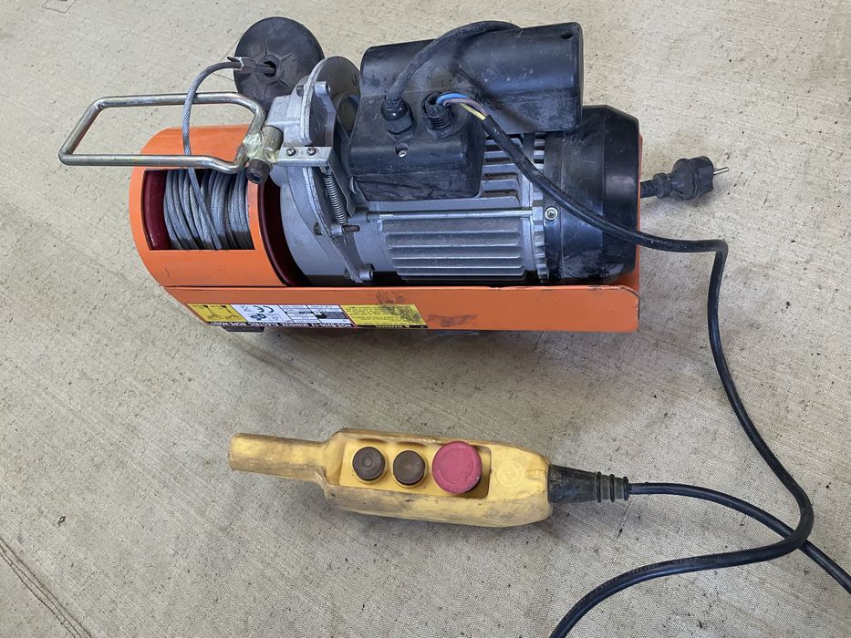 palan electric cu cablu , troliu , model HGS-B250-12    250/500 kg