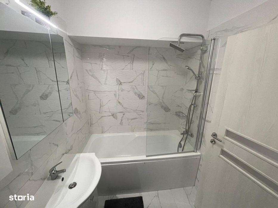 Apartament 3 camere decomandat, bloc nou, Aparatorii Patriei metrou