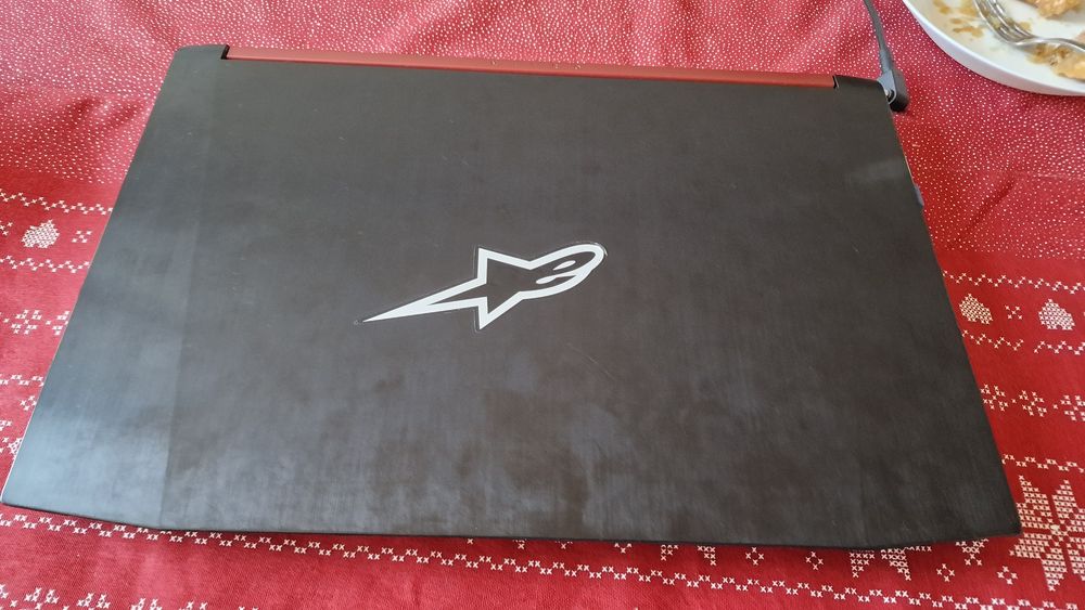 Acer Nitro AN515-51