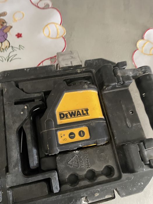 Laser dewalt defect !!! Linie rosiie